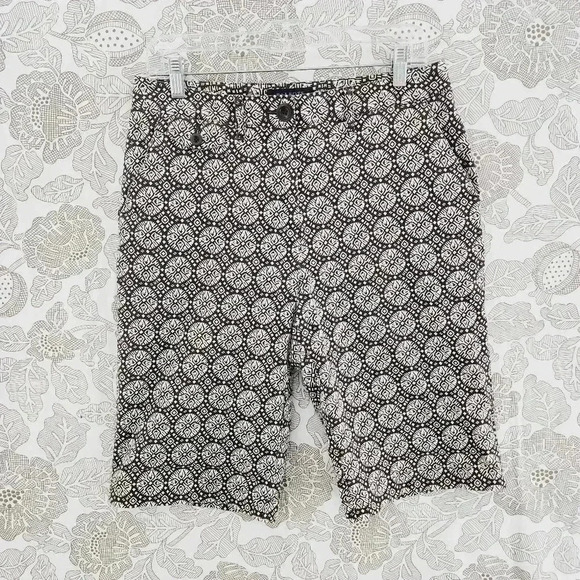 NWOT Talbots Stretch Bermuda Women's Shorts 8 Pattern Brown - Picture 1 of 7